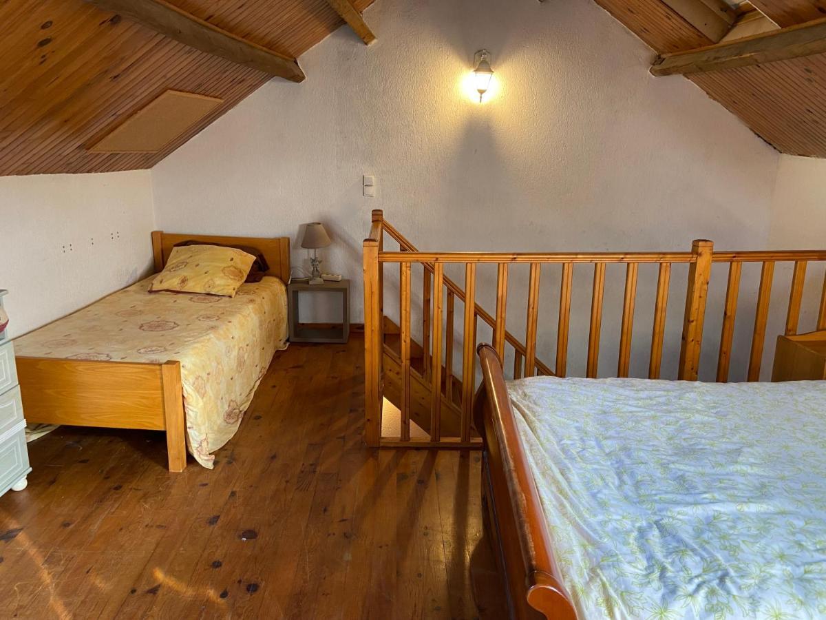 Maison au calme a l'orée du bois. Accès A13-A14 Orgeval  Esterno foto